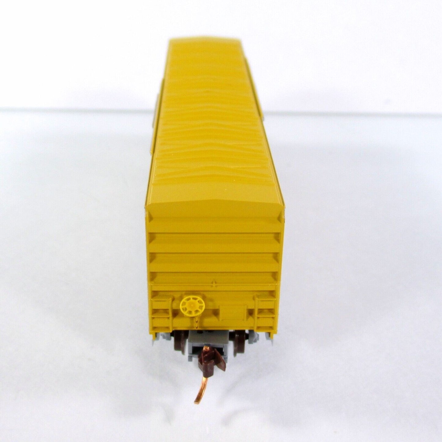 N Scale UNION PACIFIC 50' Box Car #62415, US Flag  - Micro Trains MTL NSE 15-01