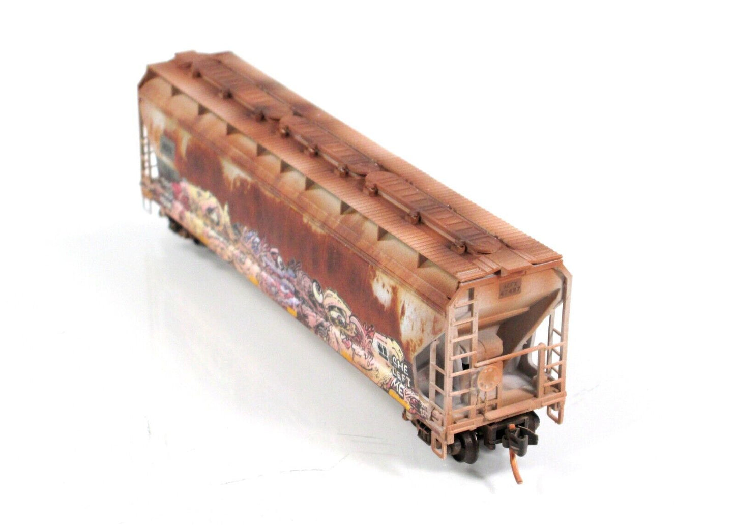 N Scale ***ACFX*** Weathered & Graffiti 3-Bay Hopper ----- Micro Trains 09444470