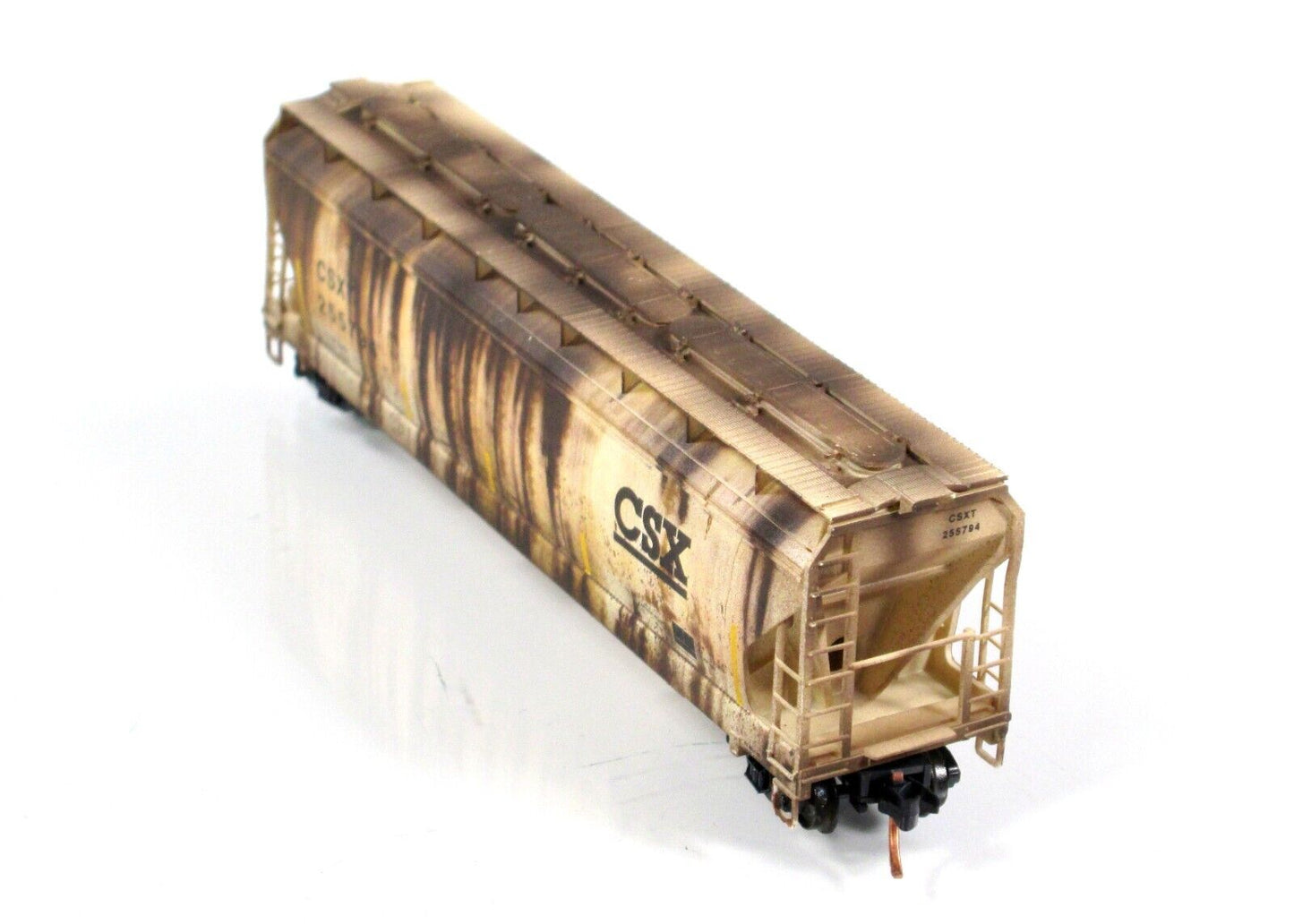 N Scale *CSX* Weathered 3-Bay Covered Hopper, CSXT 255794 -Micro Trains 09444060