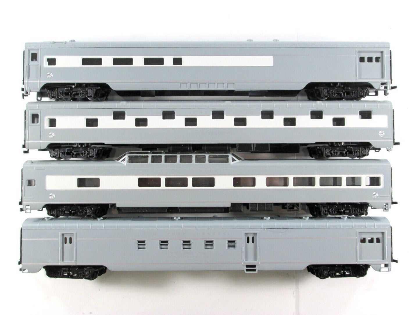 HO Scale NEW YORK CENTRAL *MERCURY* Passenger 8-Car Set - IHC 48298 **RARE