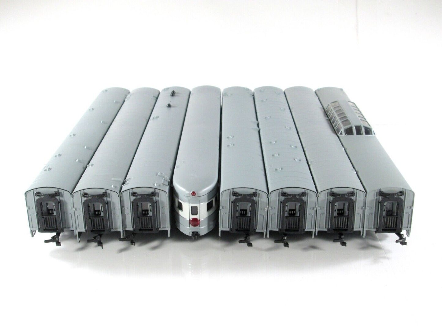 HO Scale NEW YORK CENTRAL *MERCURY* Passenger 8-Car Set - IHC 48298 **RARE
