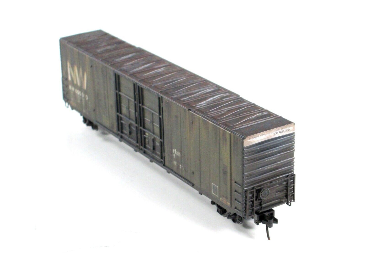 N Scale **NORFOLK & WESTERN** Weathered 60' Box Car - Micro Trains 10244040