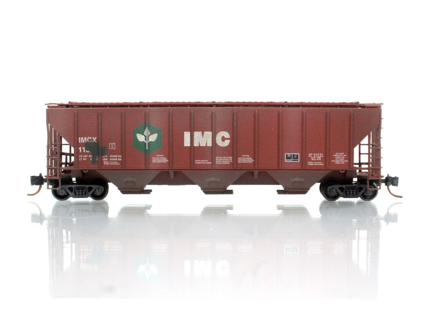 N Scale ***IMC*** Weathered 3-Bay Covered Hopper, IMCX --- Micro Trains 09644020
