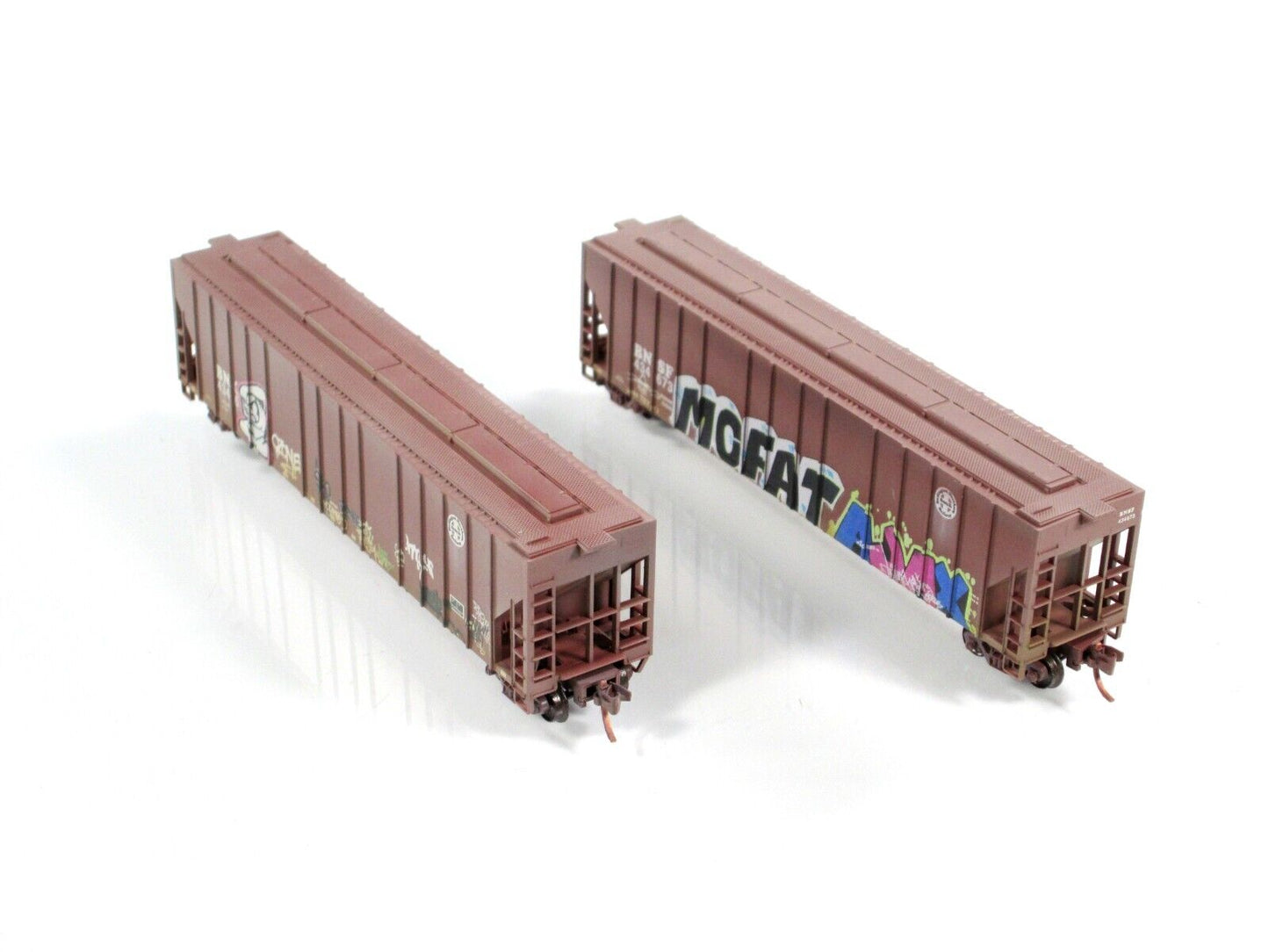 N Scale *BNSF* Weathered & Graffiti Covered Hopper 2-Pack -Micro Trains 09944140