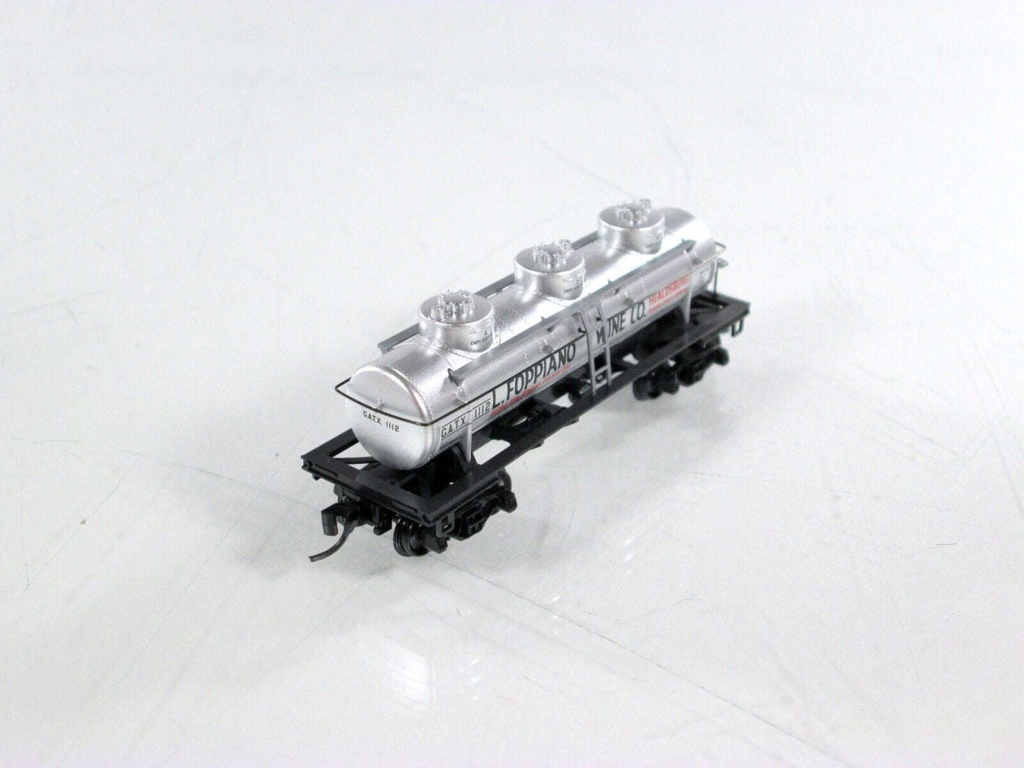 N Scale **L FOPPIANO WINE** 3-Dome Tank (Grape to Glass) - Micro Trains 06600110