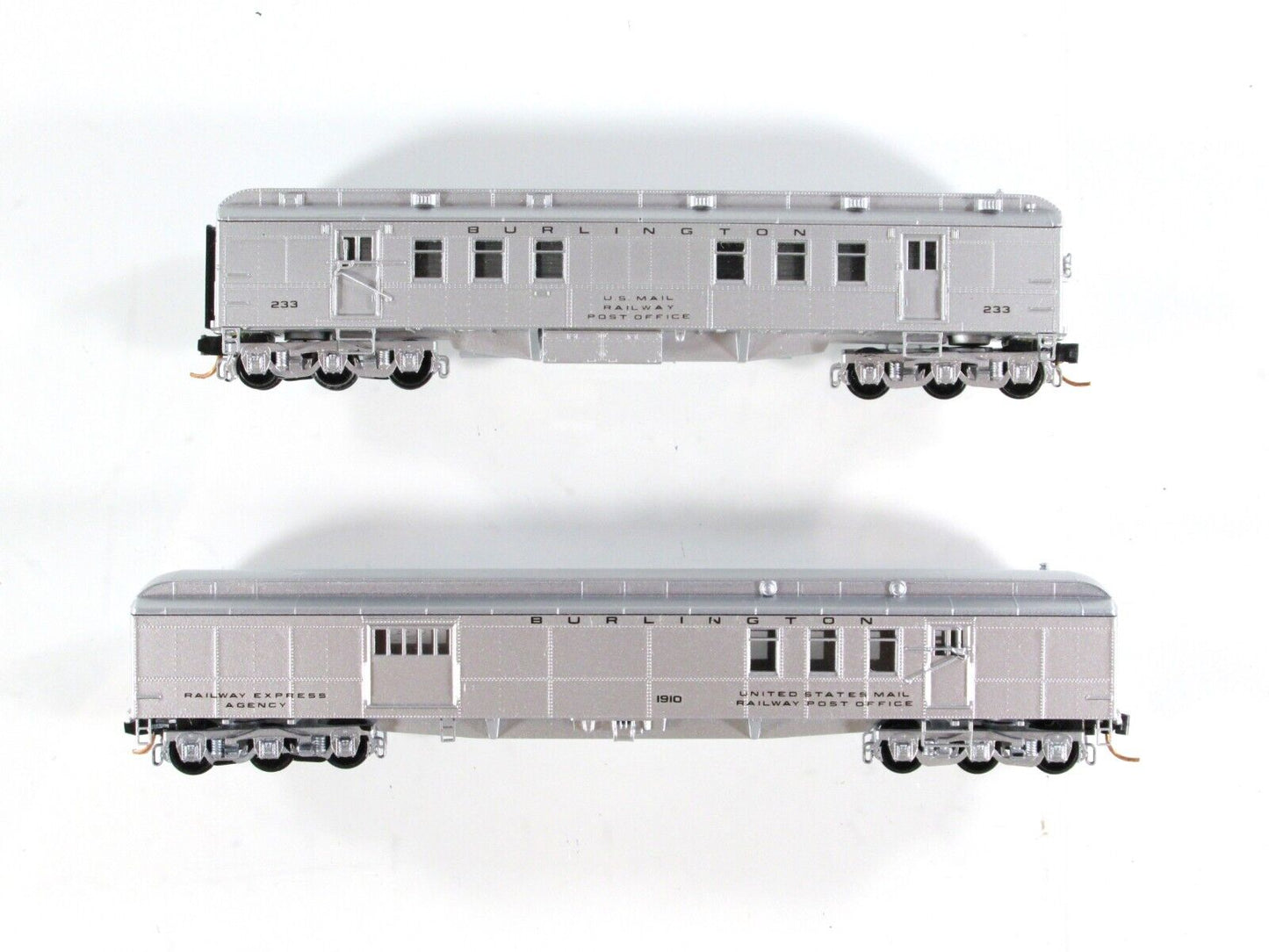 N Scale BURLINGTON *CB&Q* RPO / Mail Baggage Heavyweight 2-Car Set -Micro-Trains