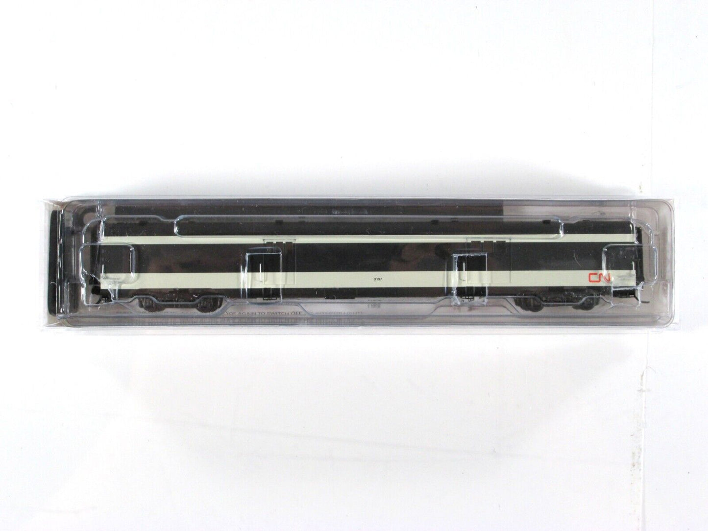 N Scale *CANADIAN NATIONAL* Lighted Baggage Car #9197 - Intermountain, Centralia