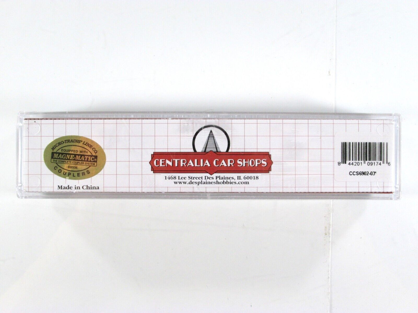 N Scale CHICAGO NORTH WESTERN Lighted Coach -Intermountain, Centralia CCS6902-03