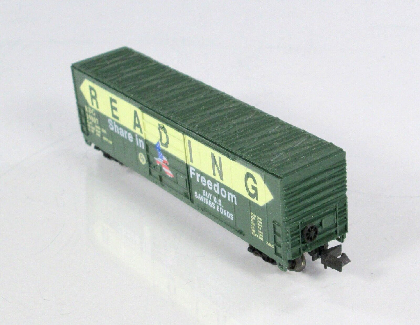 N Scale **READING**  **SHARE In FREEDOM** 50' Box Car, RDG 19807 --Bev-Bel 10038