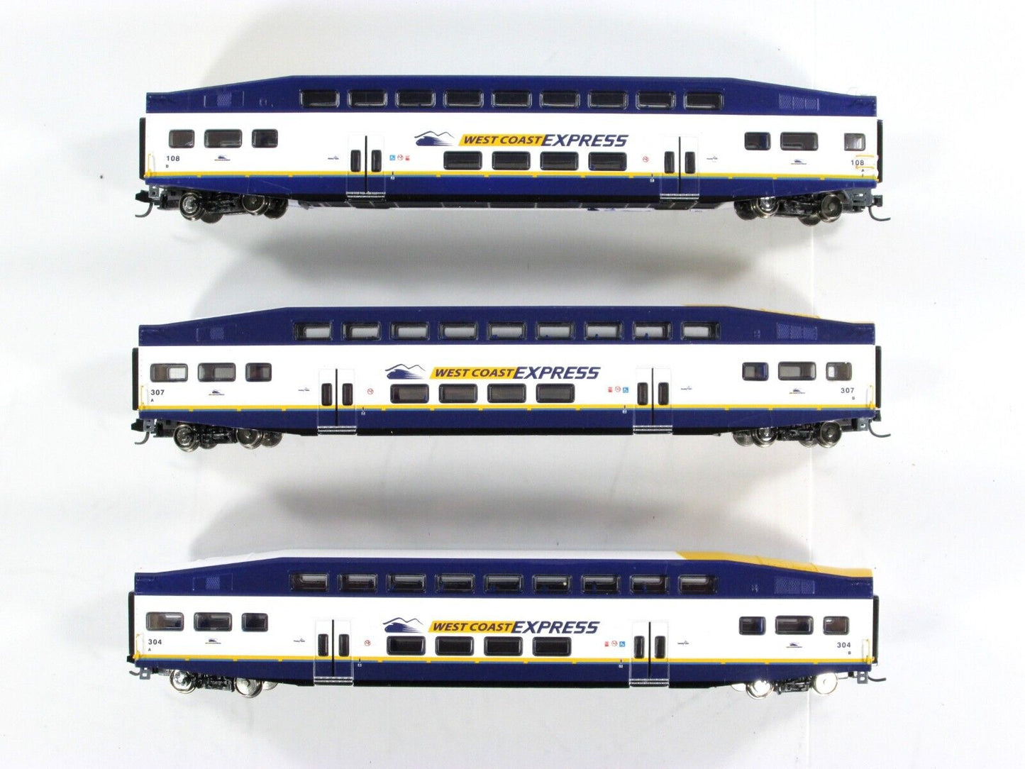 N Scale ***WEST COAST EXPRESS*** Bombardier Passenger 3-Car Set -- Athearn 10164