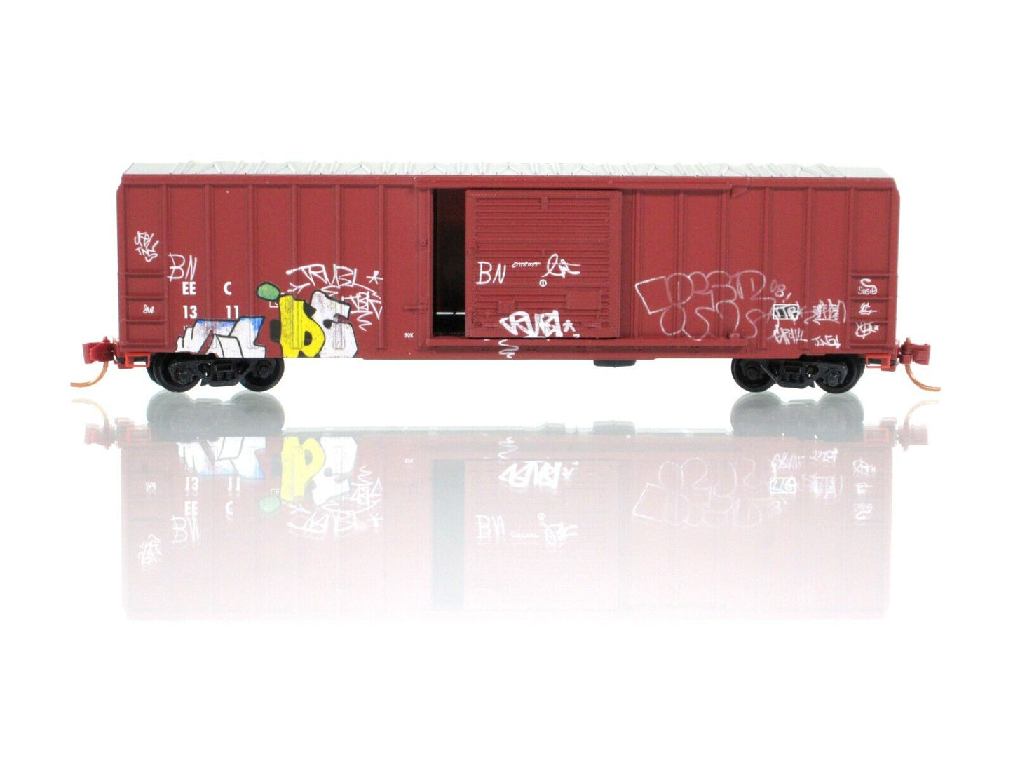 N Scale **EAST ERIE COMMERCIAL*** Graffiti Box Car #1311 - Micro Trains 02544006