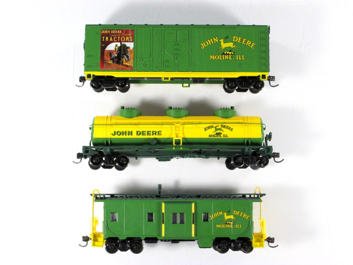 HO Scale **JOHN DEERE** Box, Tank, Bay Window Caboose Set - Athearn, Knuckle Cpl