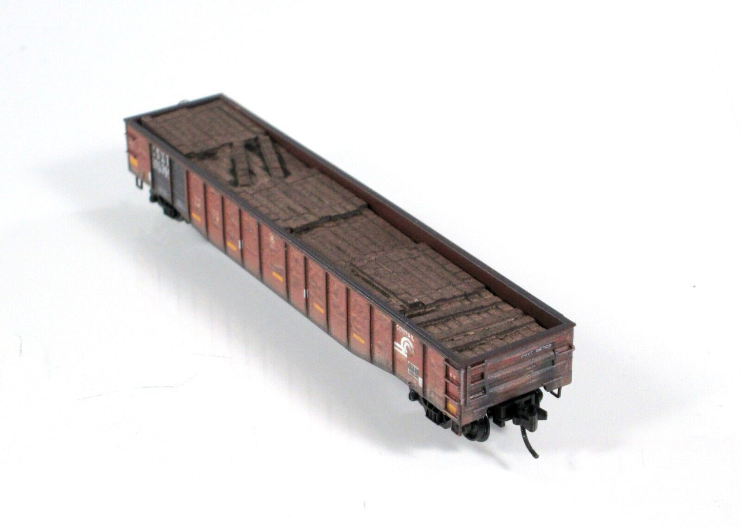 N Scale ***CONRAIL*** Weathered 50' Gondola, CSXT 915769 - Micro Trains 10544597