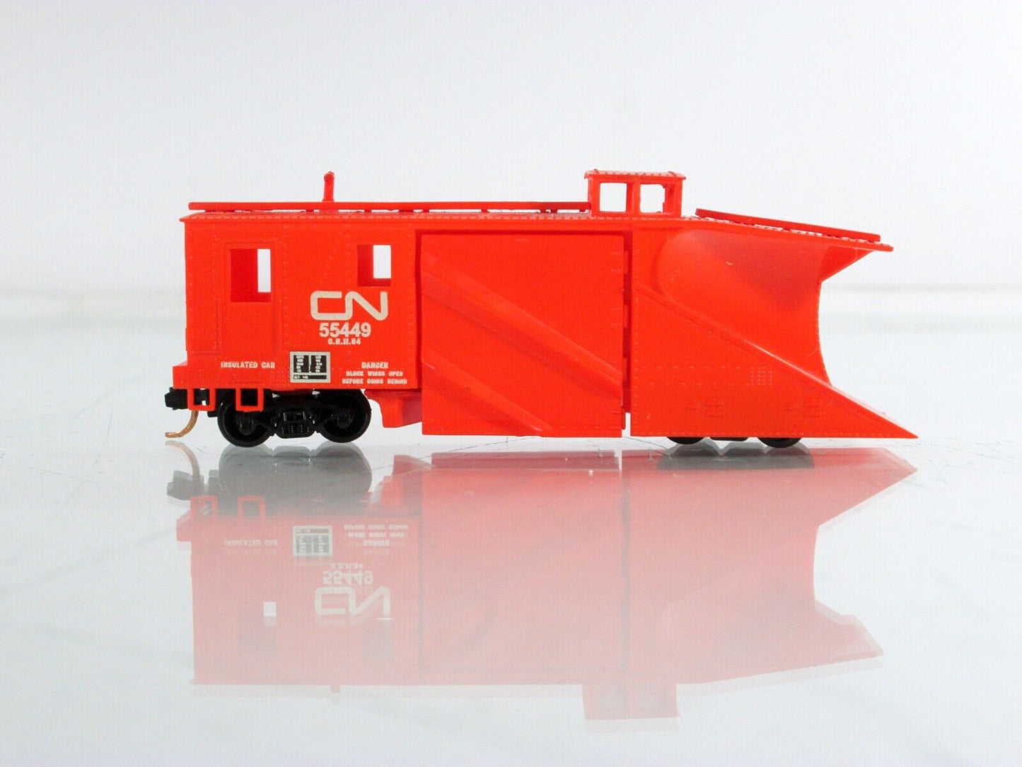 N Scale ***CANADIAN NATIONAL** Snow Plow #55449 - Walthers 932-8510, MTL Coupler