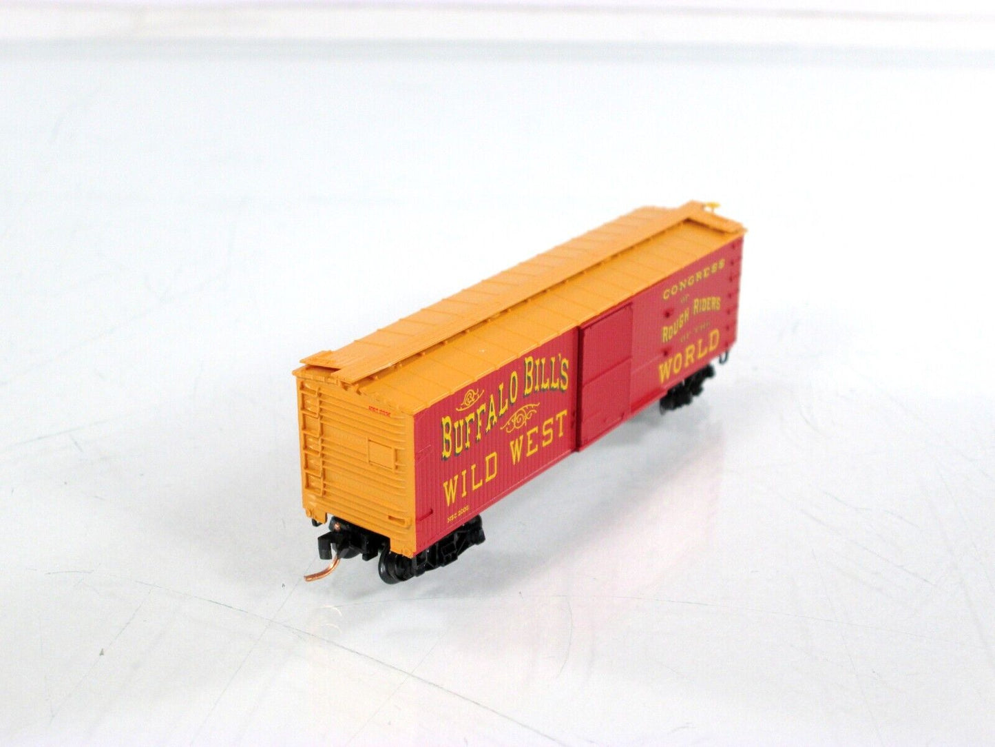 N Scale ***BUFFALO BILL'S WILD WEST*** 40' Box Car - Micro Trains Special **RARE
