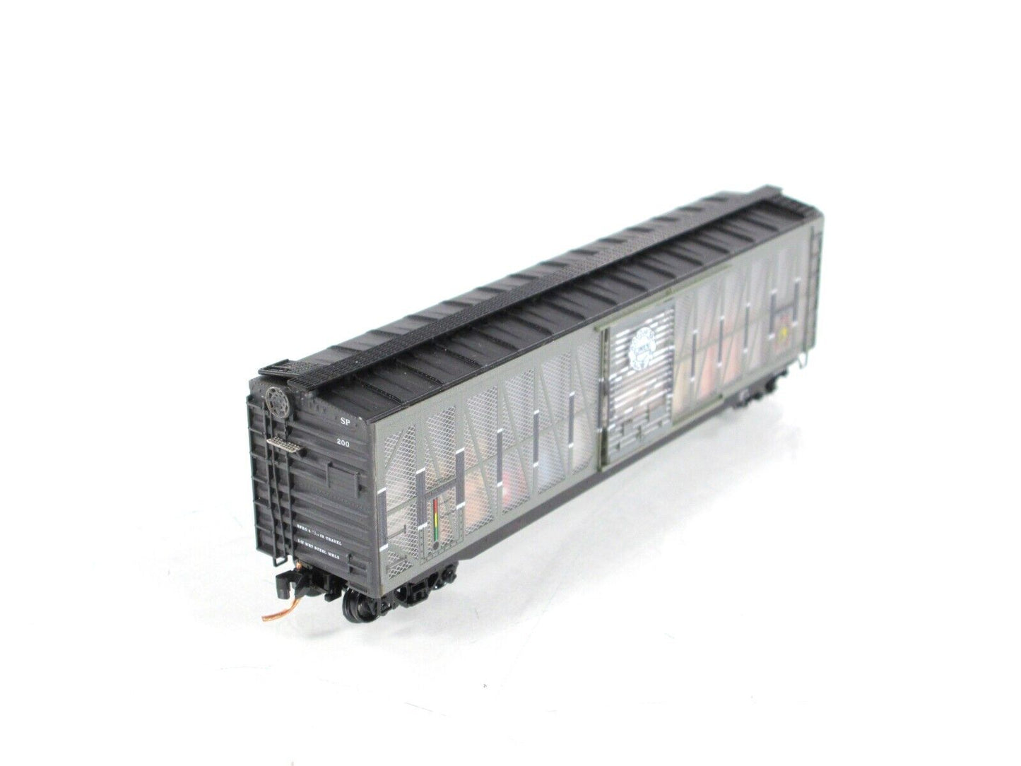N Scale **SOUTHERN PACIFIC** IMPACT DEMONSTRATION Box Car -Micro Trains 03100490
