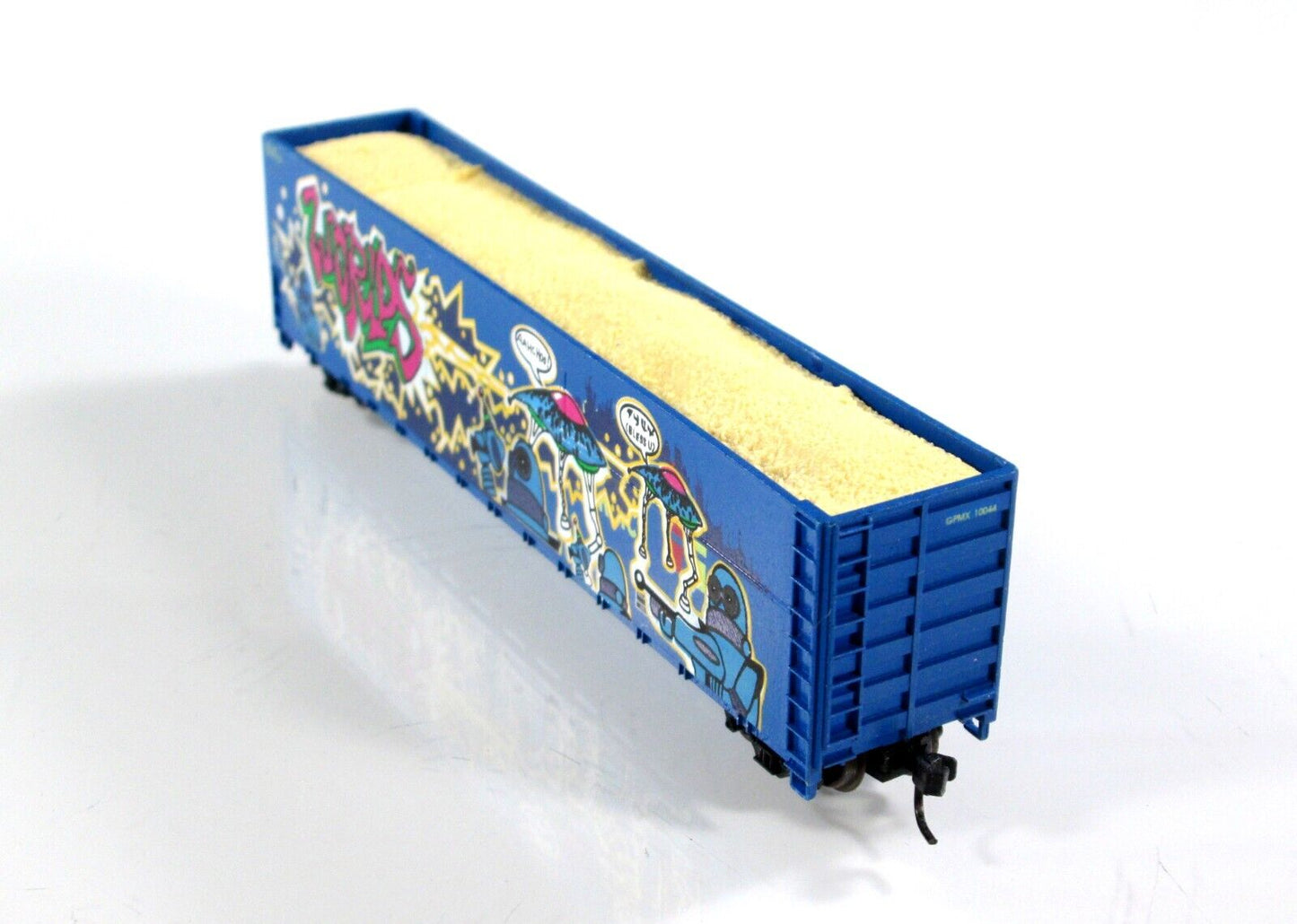 N Scale **WAR of the WORLDS** Graffiti Woodchip Gondola, GPMX 10044 - Deluxe