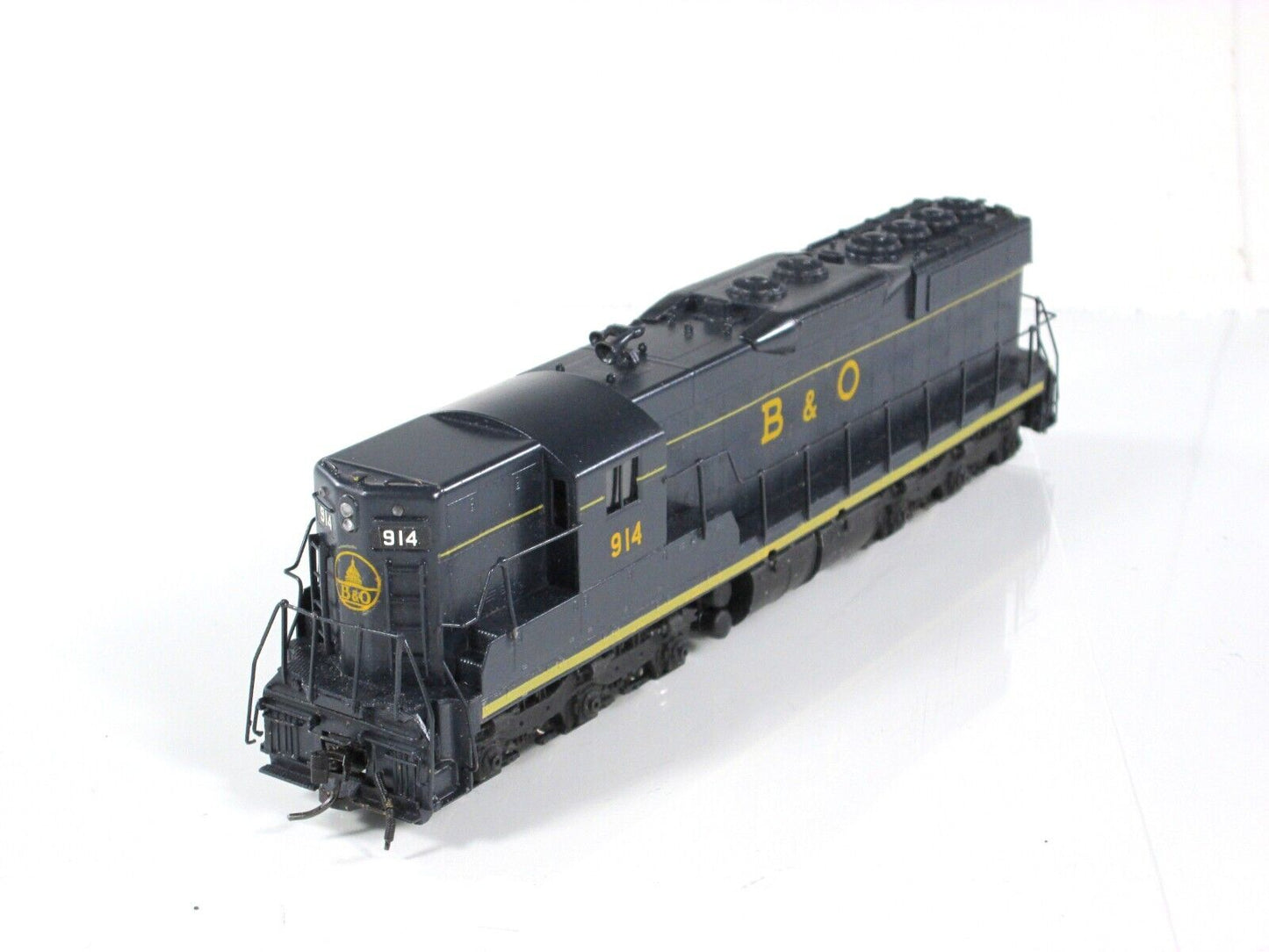 HO Scale BRASS  **Baltimore & Ohio EMD SD-7 Diesel Locomotive**  HALLMARK MODELS