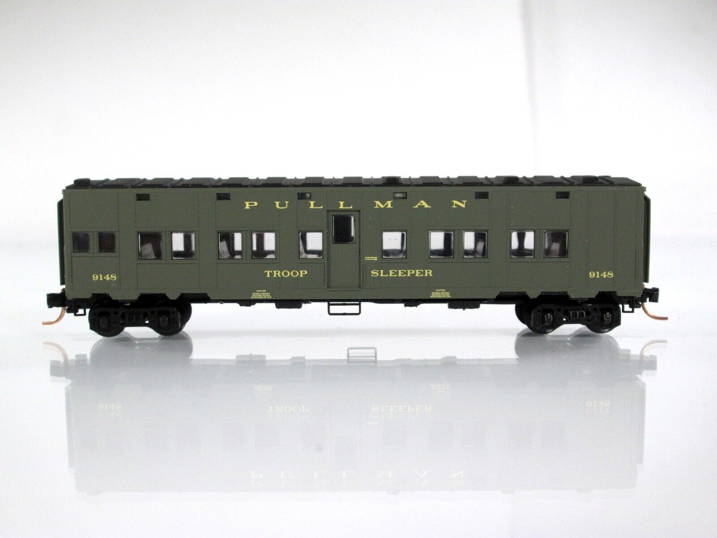 N Scale WWII Department Defense TROOP SLEEPER Car, #9148 - Micro Trains 11600010