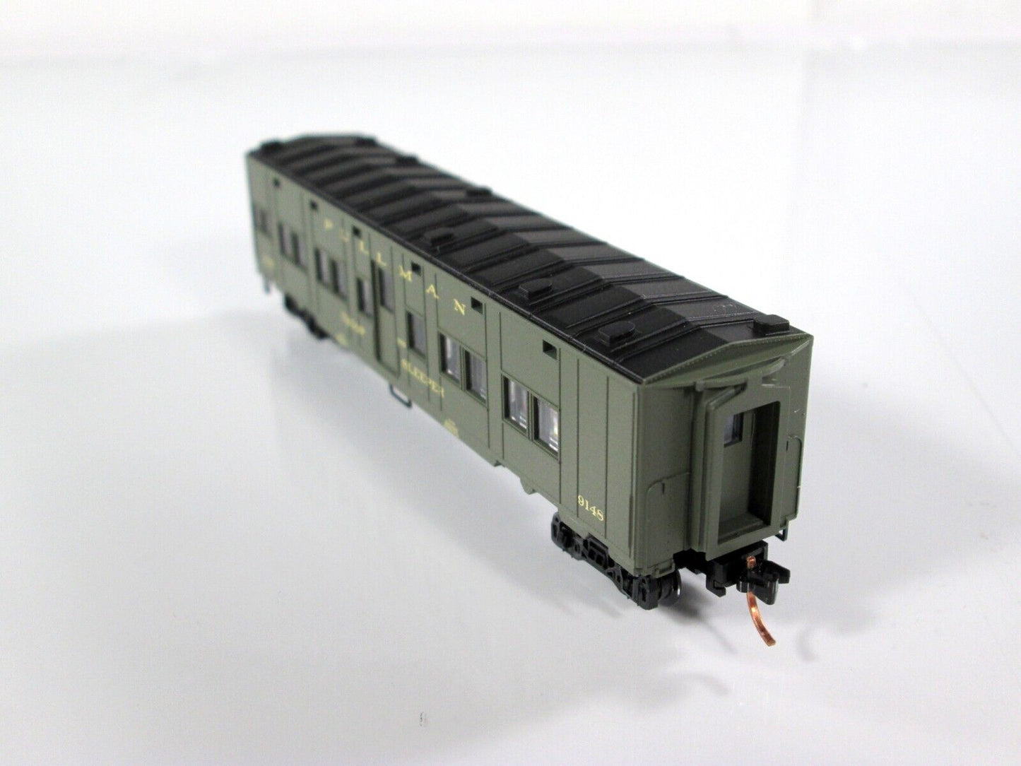 N Scale WWII Department Defense TROOP SLEEPER Car, #9148 - Micro Trains 11600010