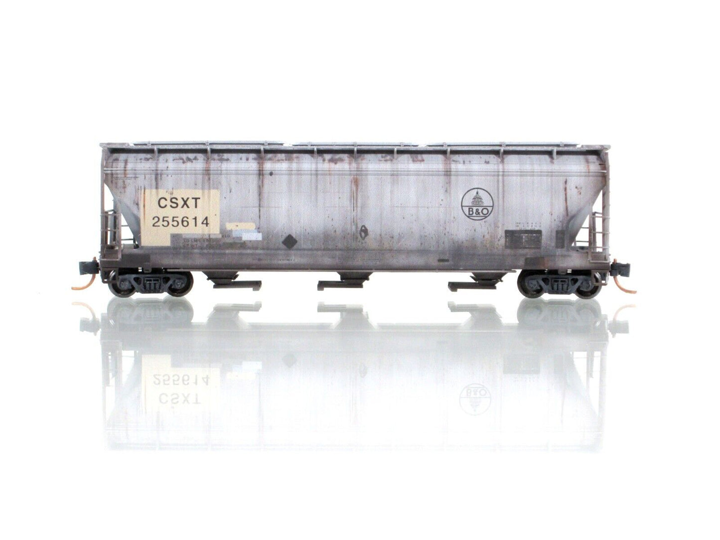 N Scale ***CSX*** Weathered 3-Bay Hopper, CSXT 255614 ---- Micro Trains 09444720