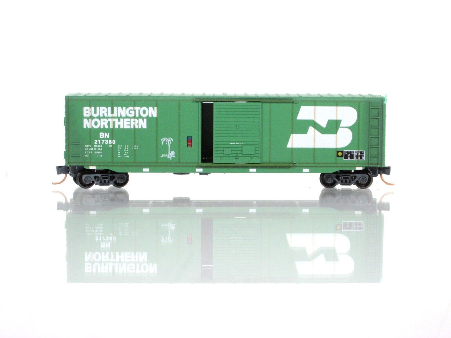 N Scale **BURLINGTON NORTHERN** Weathered Box Car #217360 -Micro Trains 07744230