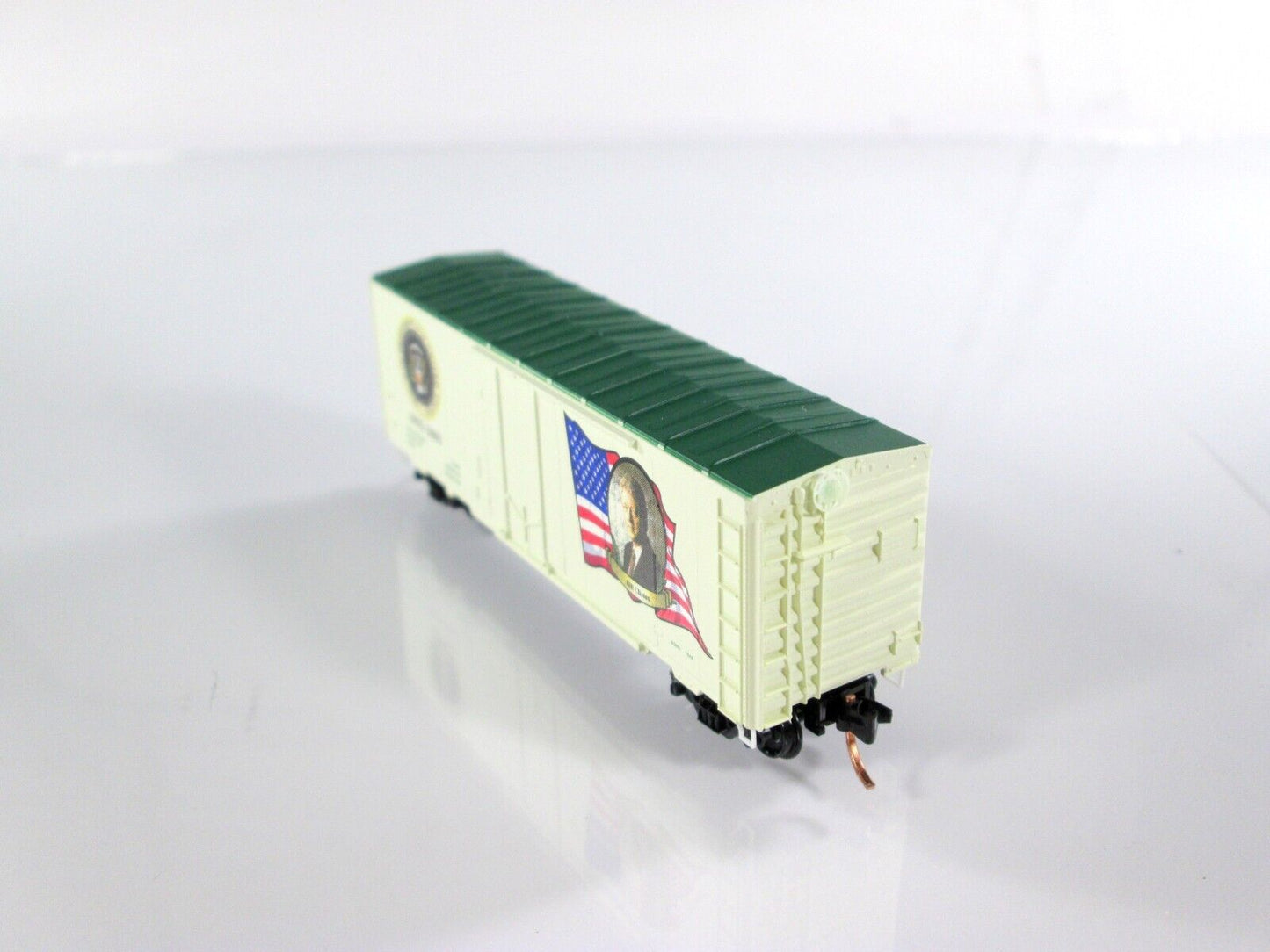 N Scale **BILL CLINTON** Presidential 40' Box Car -- Micro Trains 07400132 *RARE