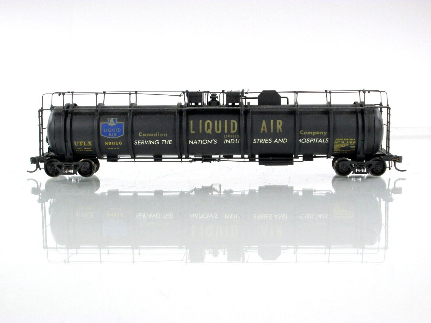 HO Scale BRASS ***LIQUID AIR*** 15,000 Gallon 61' Tank Car ----- Overland Models