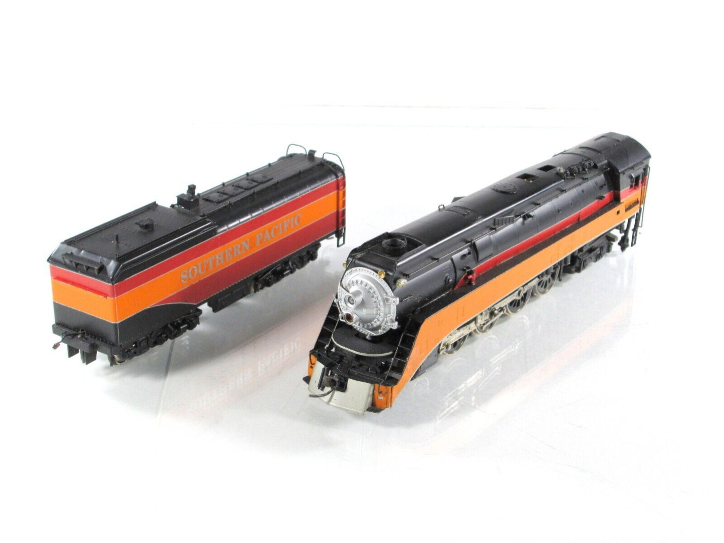 HO Scale BRASS ***SOUTHERN PACIFIC DAYLIGHT*** 4-8-4 GS-4 Locomotive --- KATSUMI
