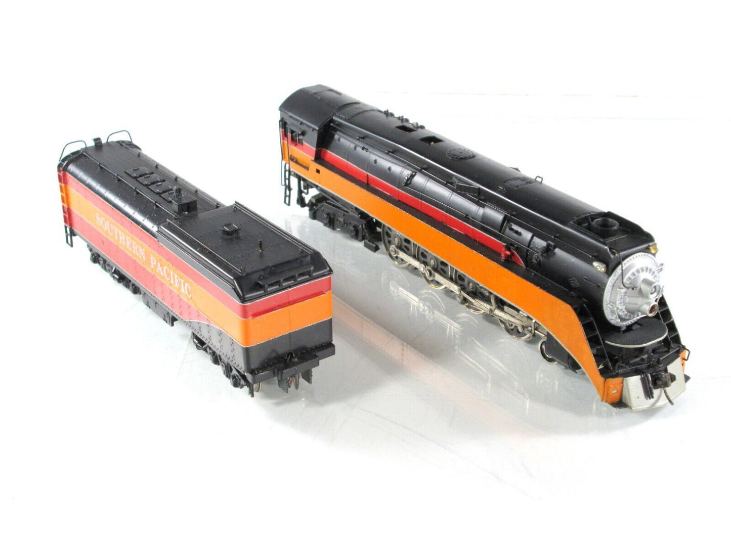 HO Scale BRASS ***SOUTHERN PACIFIC DAYLIGHT*** 4-8-4 GS-4 Locomotive --- KATSUMI