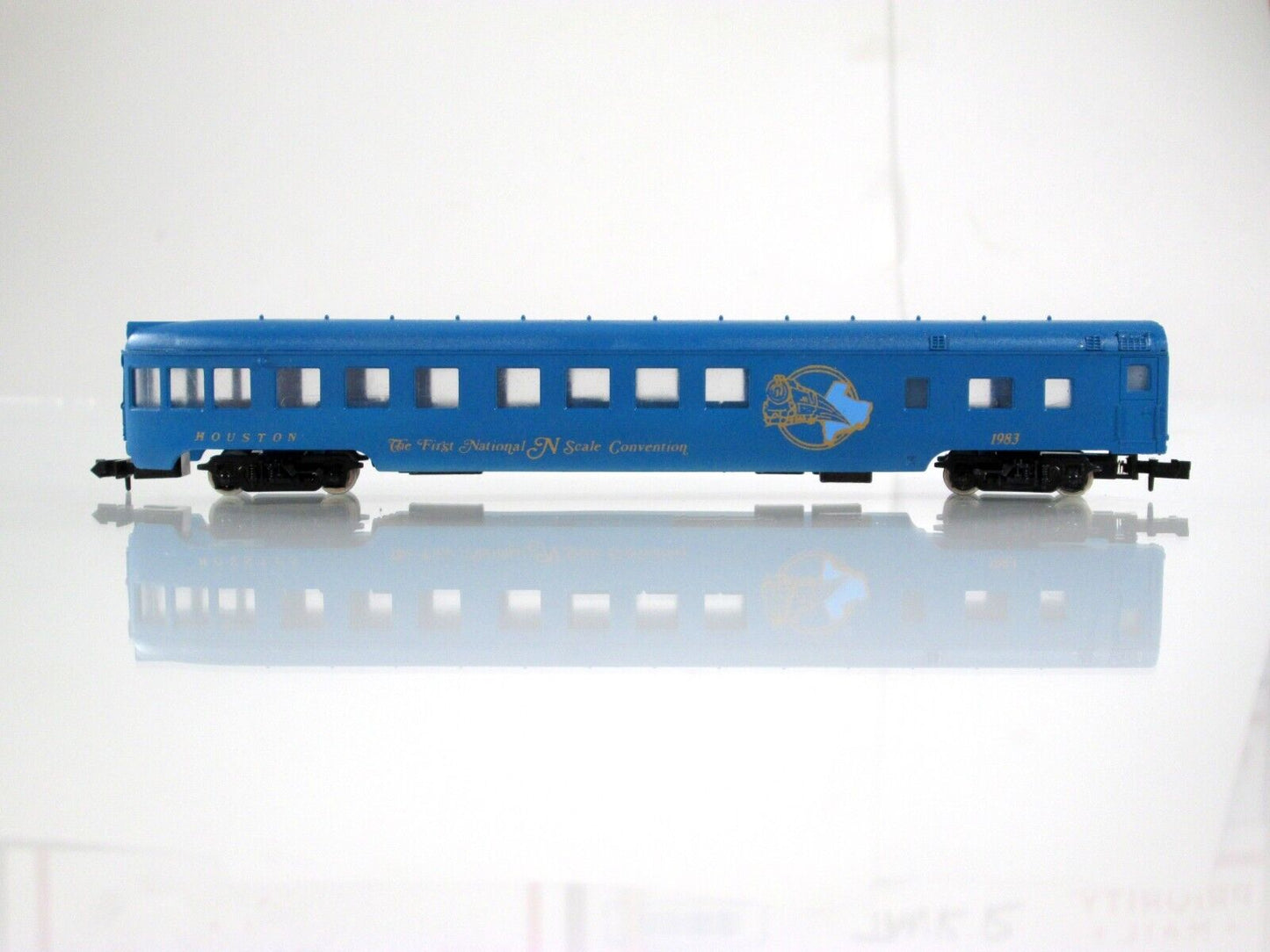 N Scale **Houston First Convention** Observation Car #1983 Con-Cor  *Limited Run