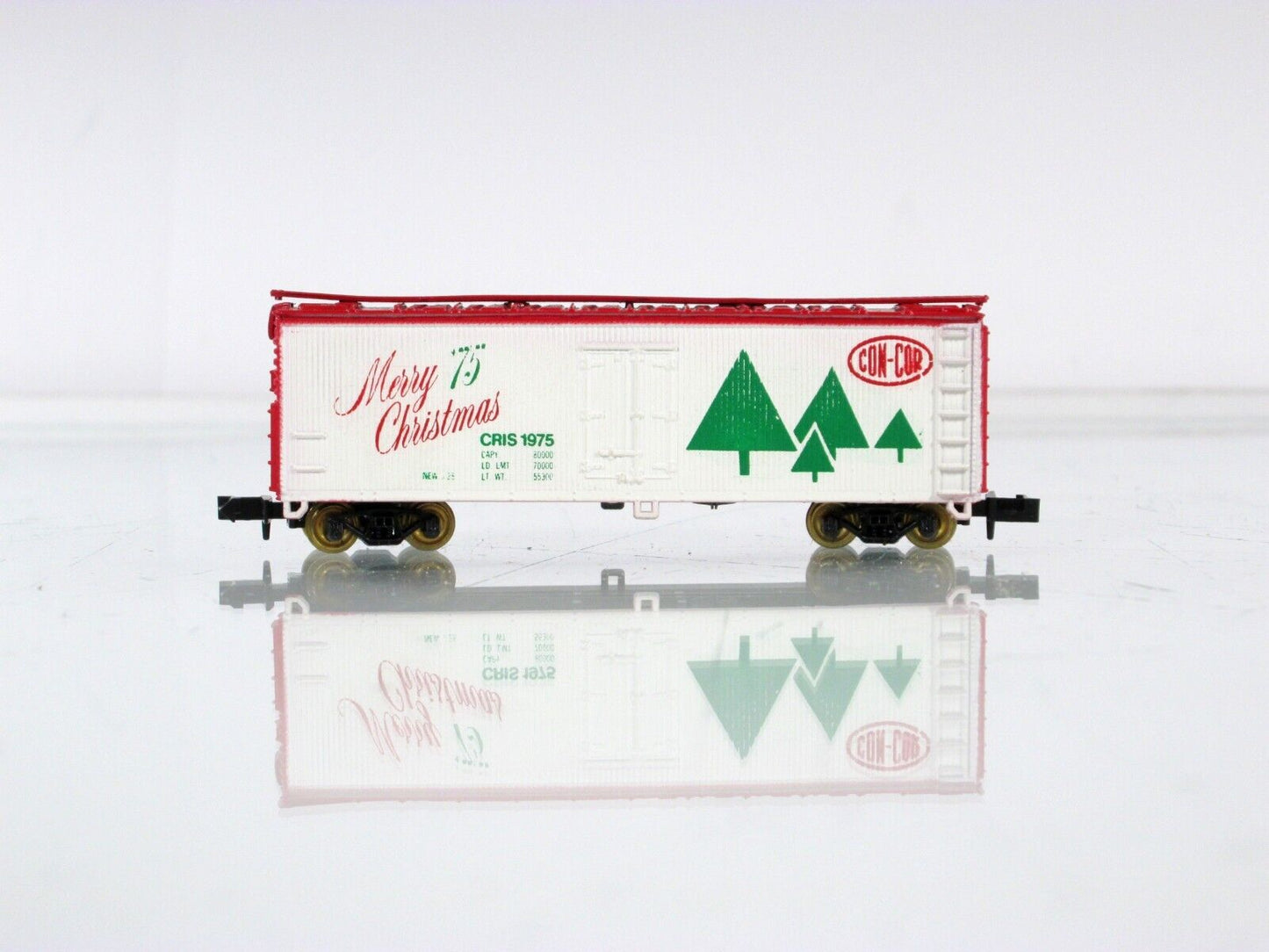 N Scale ***MERRY CHRISTMAS*** Collector's 40' Reefer Car, 1975 - Con-Cor **RARE*