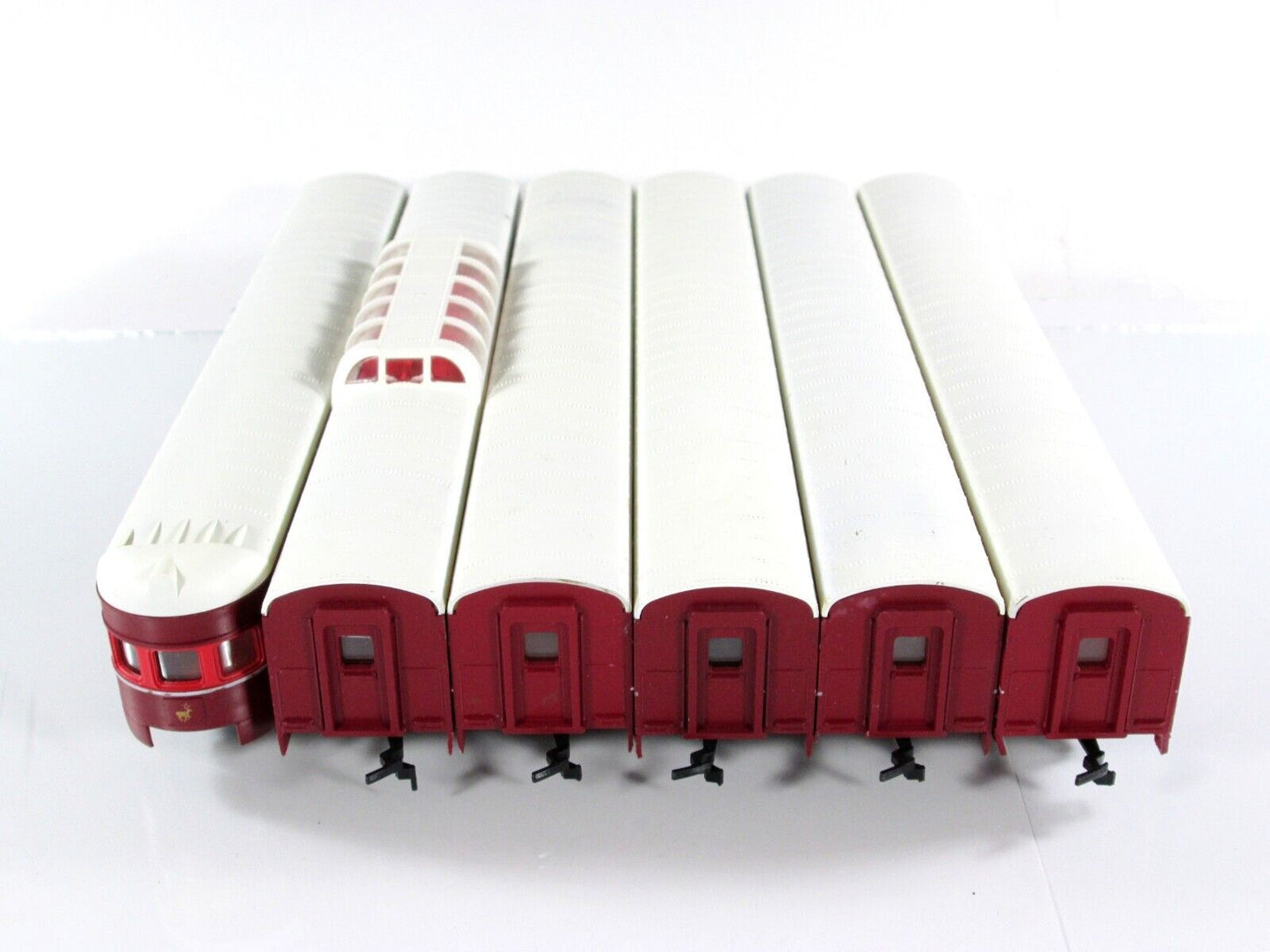 HO Scale **NORTH POLE & SOUTHERN** CHRISTMAS Passenger Full 6-Car Set -- Con-Cor
