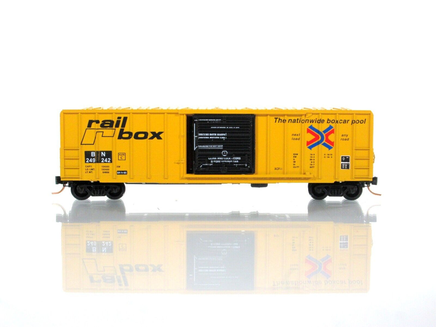 N Scale ***RAILBOX*** Box Car, Restencil BN #249242 - Premiere Editions 2434A-1