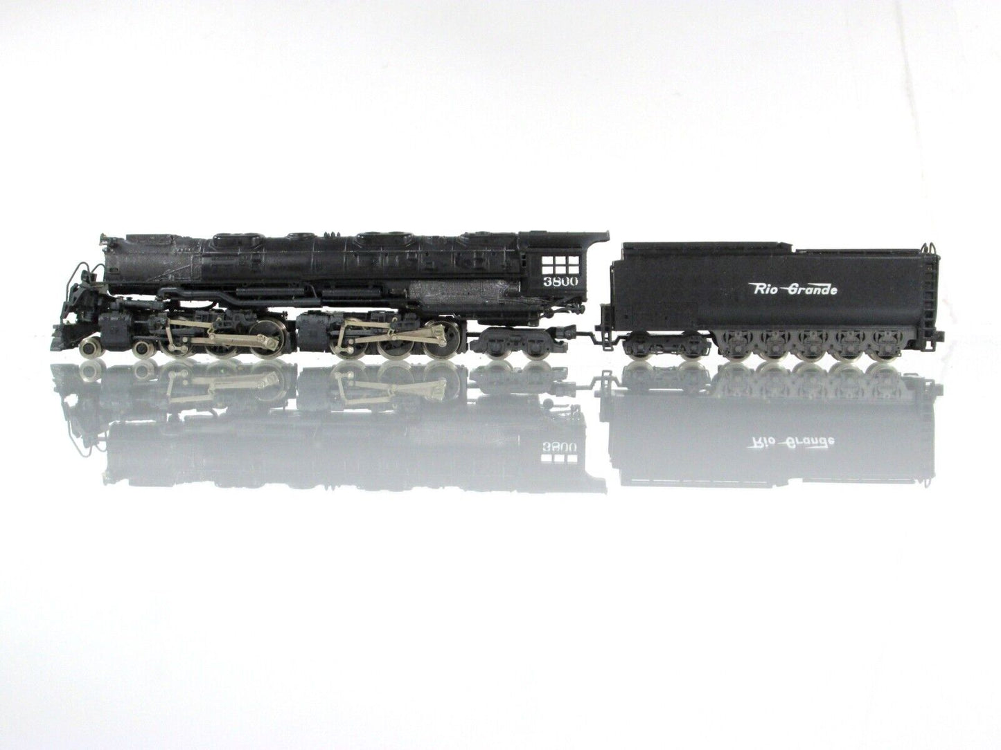 N Scale RIO GRANDE 4-6-6-4 CHALLENGER Locomotive - D&RGW #3800 -- Rivarossi 1598