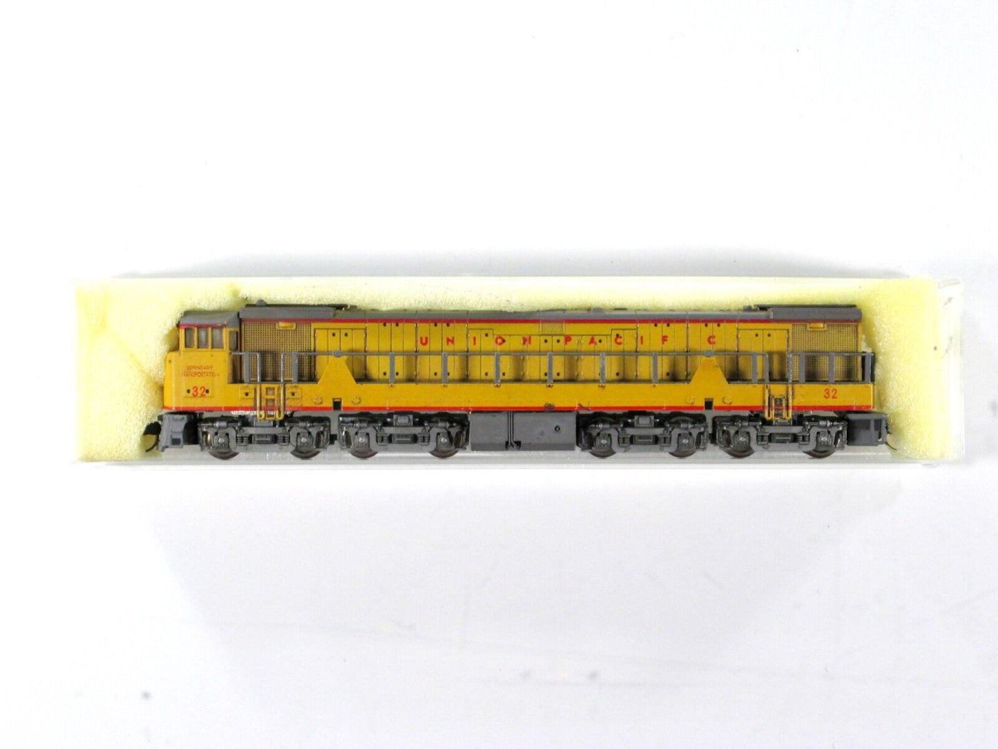 N Scale *UNION PACIFIC U50* Locomotive, Lightly Weathered, UP #32 -Con-Cor 3301A
