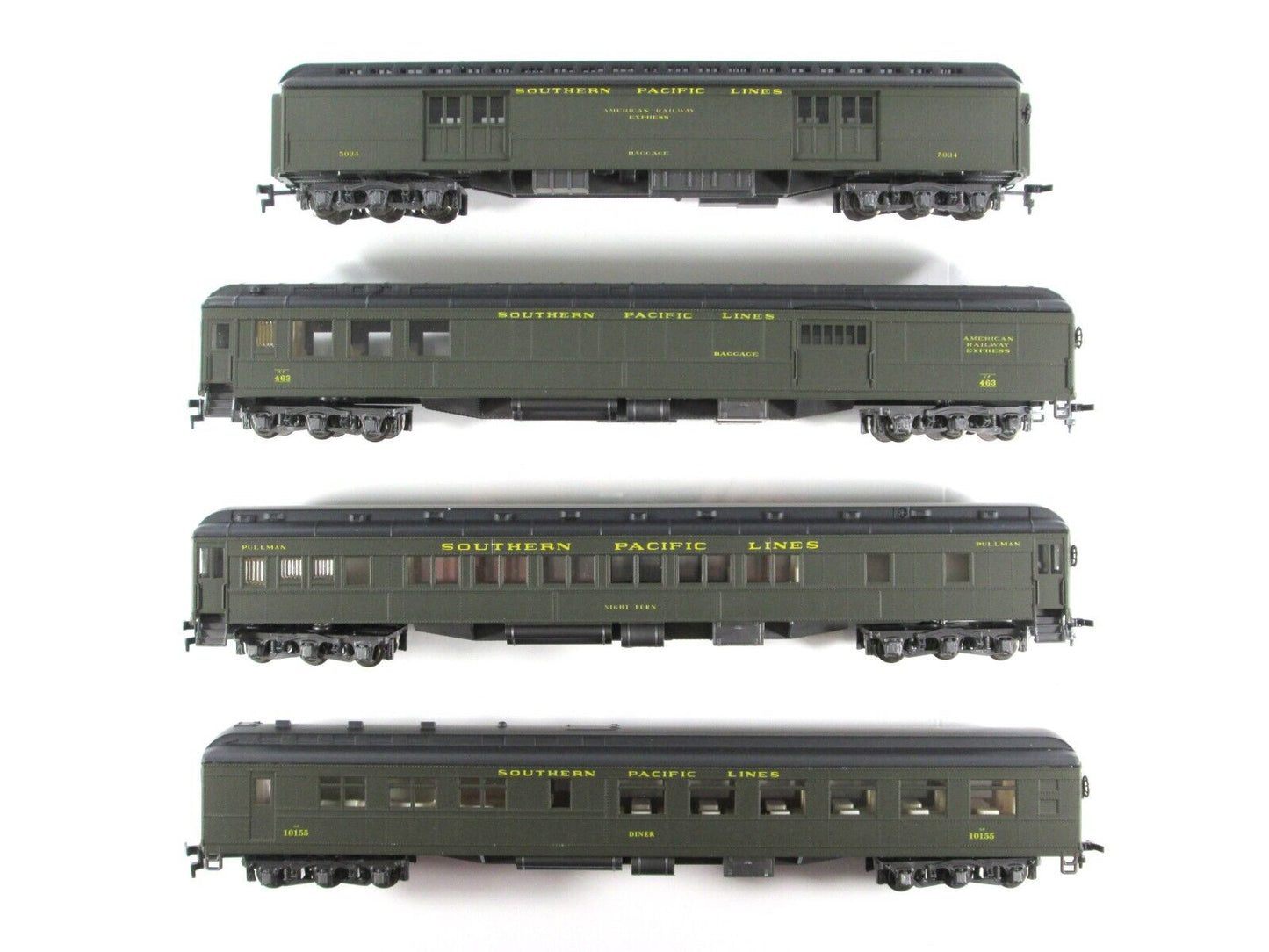 HO Scale ***SOUTHERN PACIFIC*** 1920s Passenger 4-Car Set A ----- Rivarossi 6928