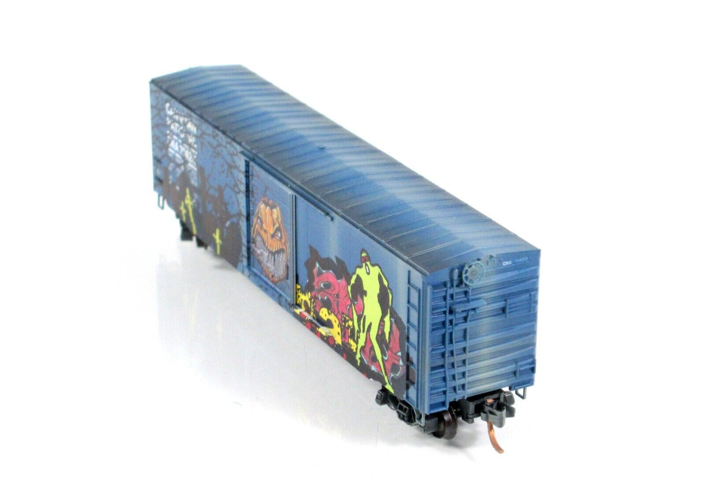 N Scale **CANADIAN NATIONAL** HALLOWEEN Graffiti Box Car - Micro Trains 07744220