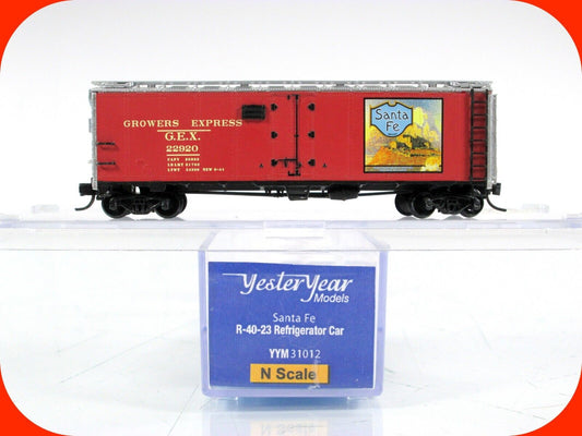 N Scale ***GROWERS EXPRESS, SANTA FE*** Reefer #22920 - YesterYear, MTL Couplers