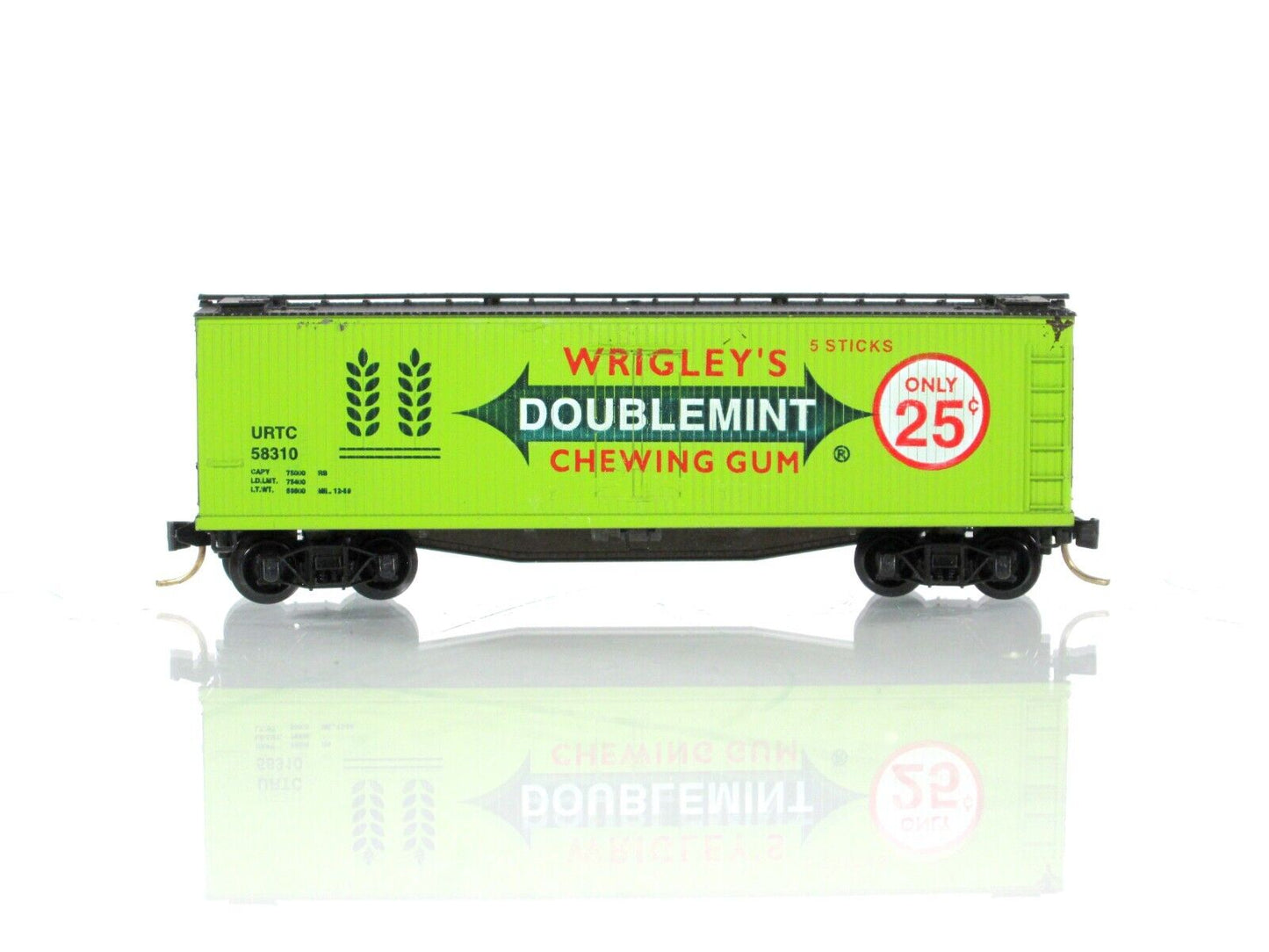 N Scale ***WRIGLEY'S DOUBLEMINT GUM** Wood Reefer - Premiere Editions, MTL *RARE