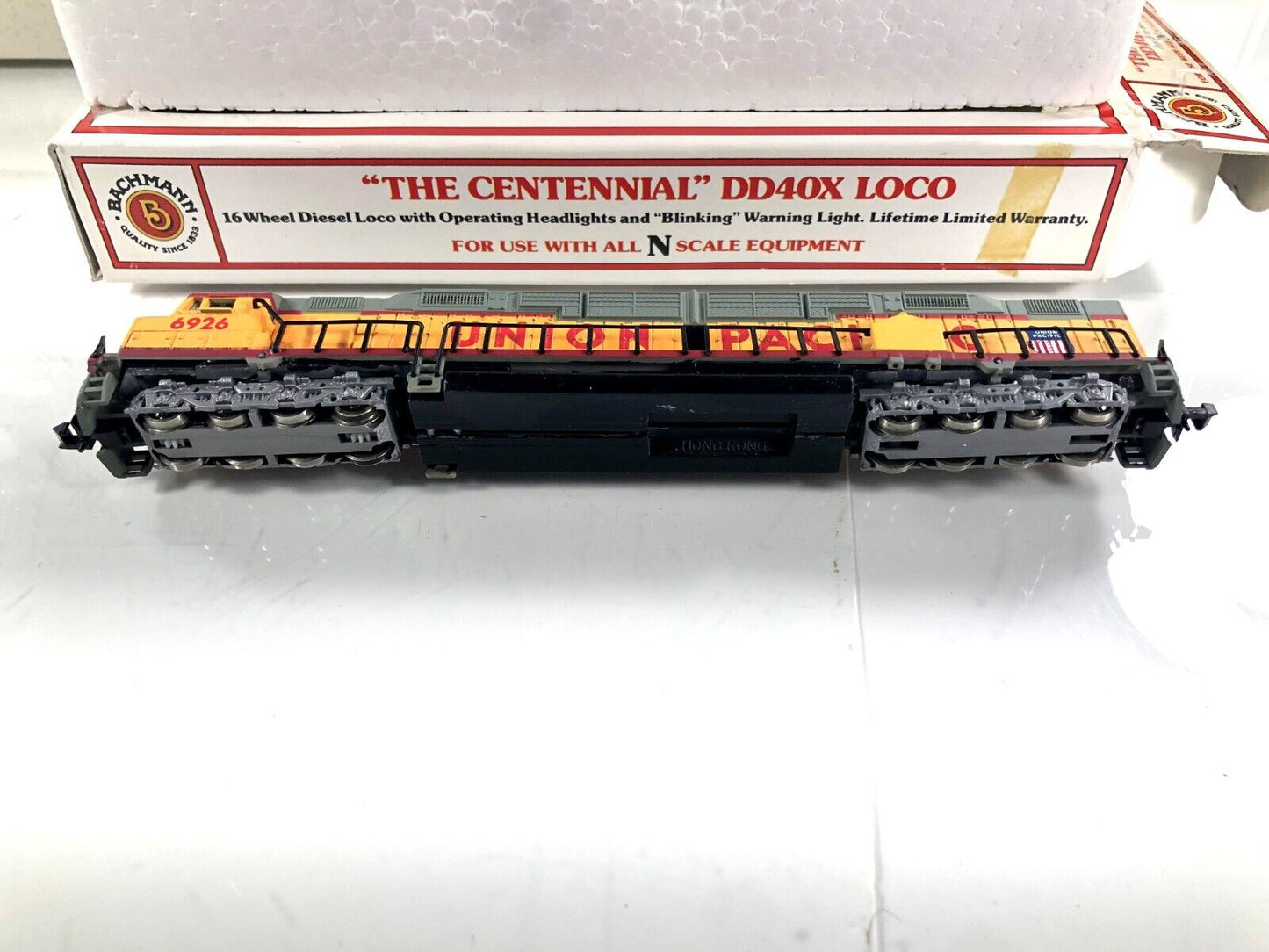 N Scale **Union Pacific** CENTENNIAL DD40X Locomotive #6926 - Bachmann 51-665-01