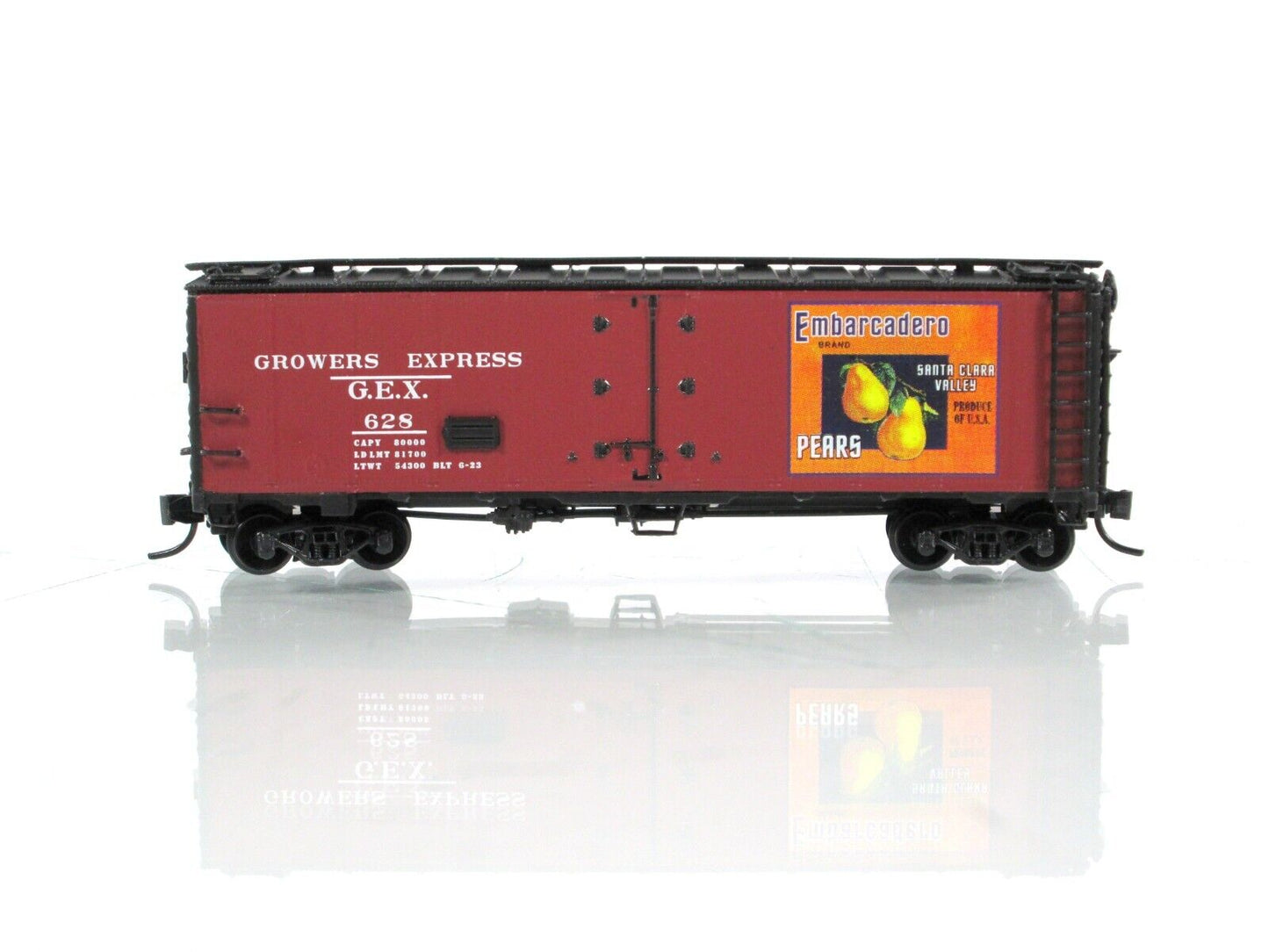 N Scale ***GROWERS EXPRESS, EMBARCADERO PEARS*** Reefer #628 -YesterYear, MTL Cp
