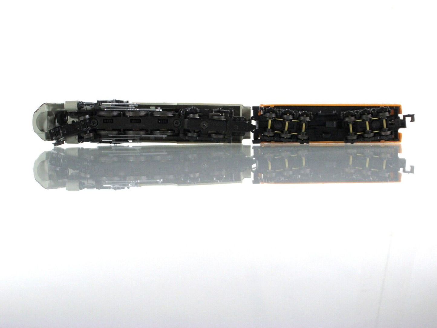 N Scale *MILWAUKEE Road HIAWATHA* J3a 4-6-4 Steam Locomotive #151 - Con-Cor 3091