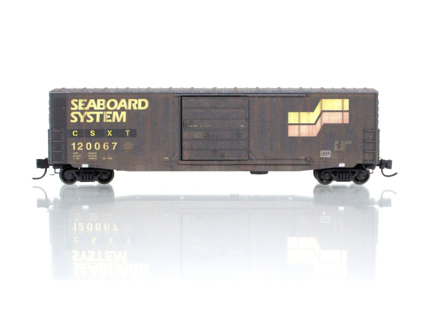 N Scale **CSX ex-SEABOARD** Weathered Box Car CSXT 120067 -Micro Trains 18044330