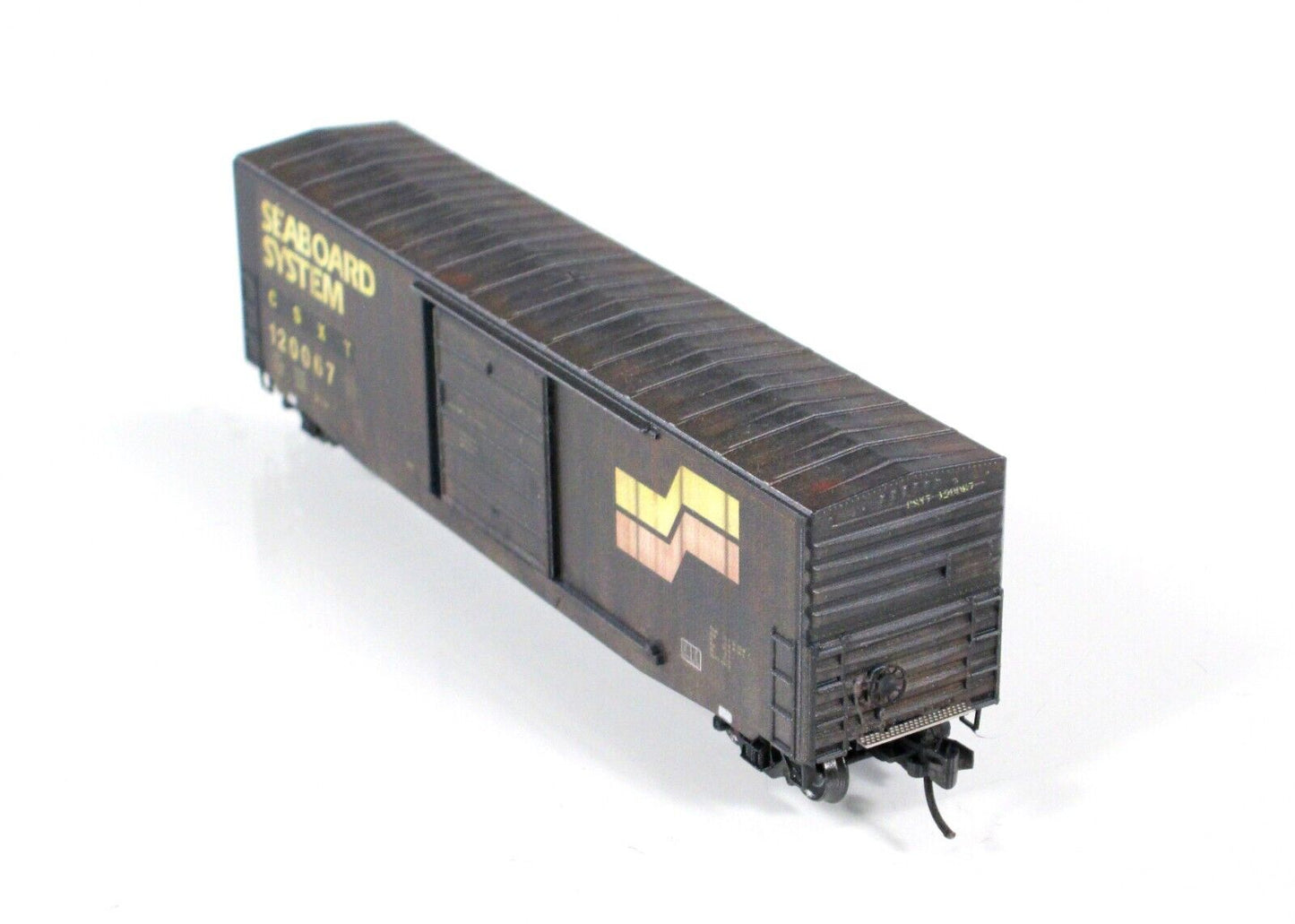 N Scale **CSX ex-SEABOARD** Weathered Box Car CSXT 120067 -Micro Trains 18044330