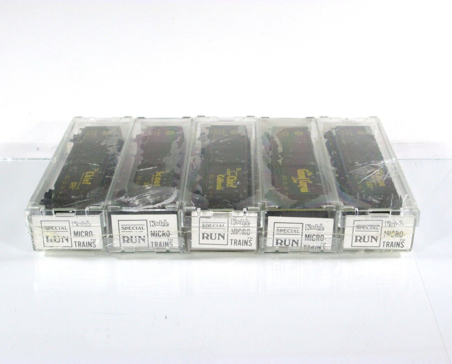 N Scale **SANTA FE** 50' Box Car 5-Pack - Kadee Micro Trains Special Run **RARE*