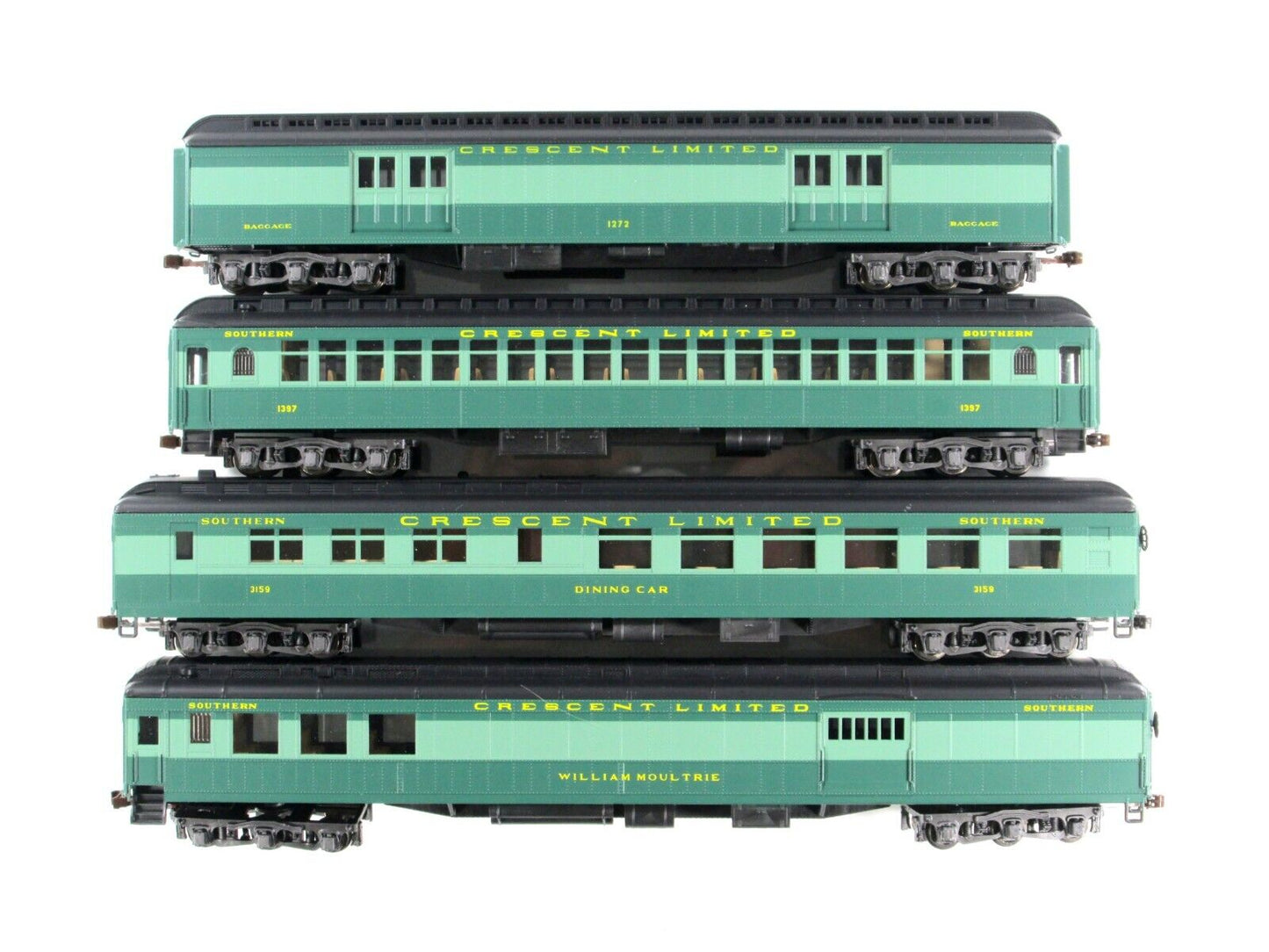 HO Scale *SOUTHERN CRESCENT* 1920s Passenger Set A - Rivarossi 6902, Knuckle Cpl