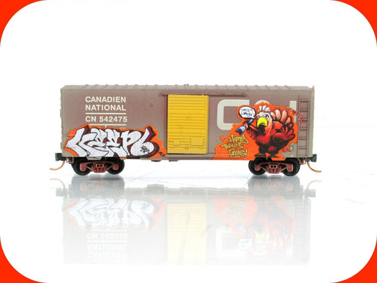 N Scale ***HAPPY THANKSGIVING*** Graffiti Car, CN 542475 --Micro Trains 07344140