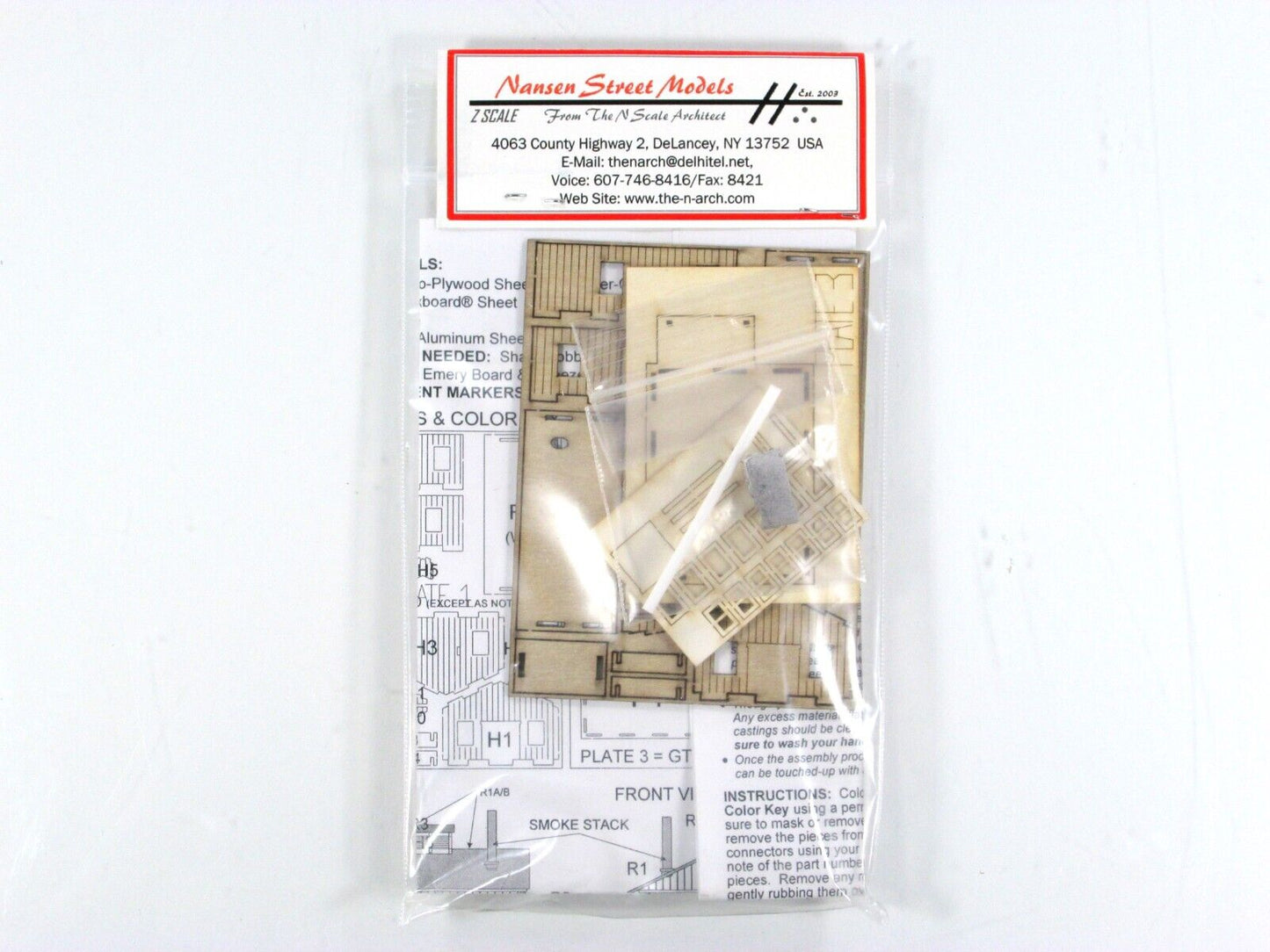 Z Scale ***NEW ENGLAND MAPLE SYRUP*** Reefer, Building Set -Micro Trains Special