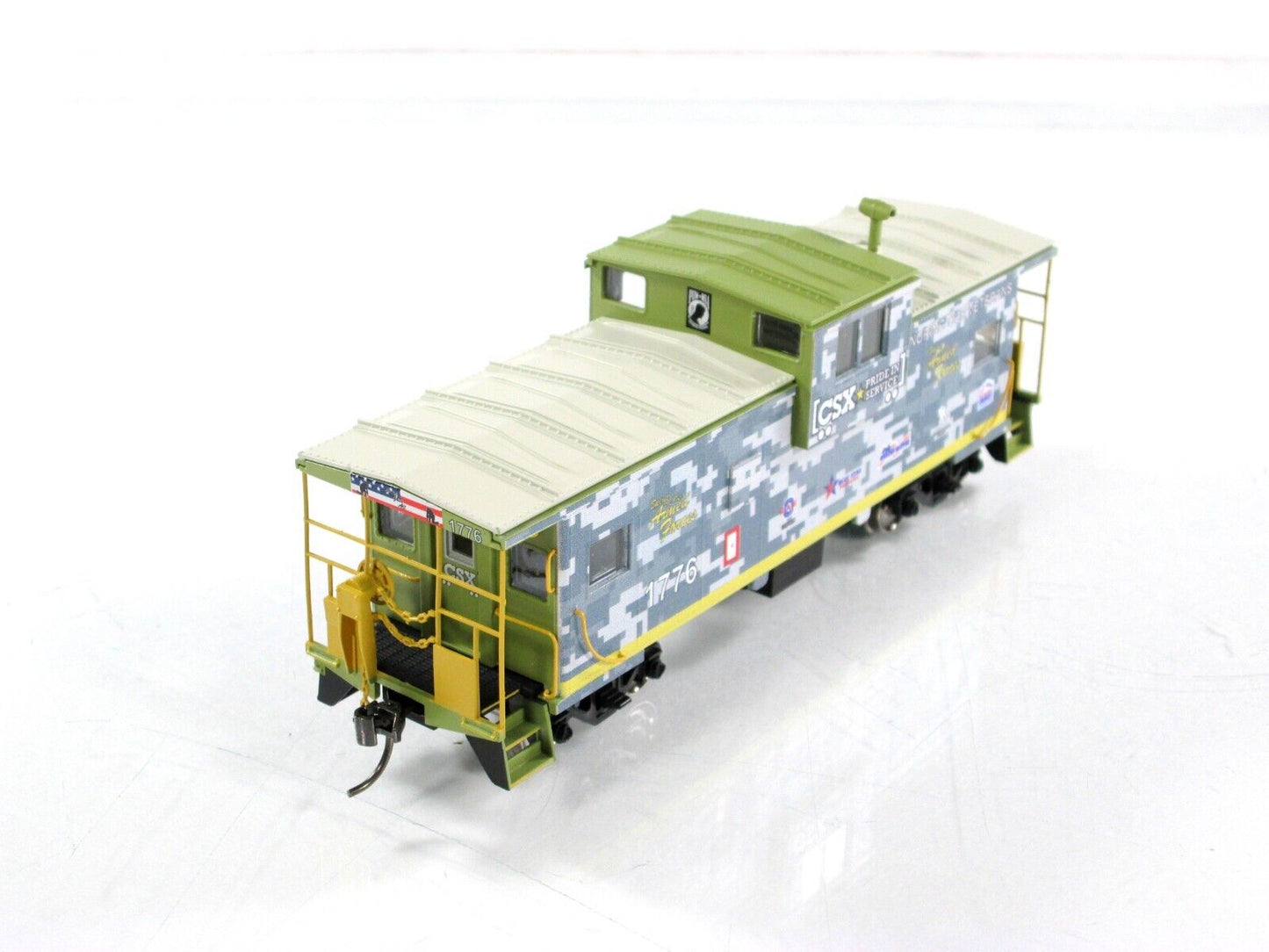HO Scale **HONORING VETERANS** Caboose CSX 1776 - Atlas Master TWTL03 **RARE